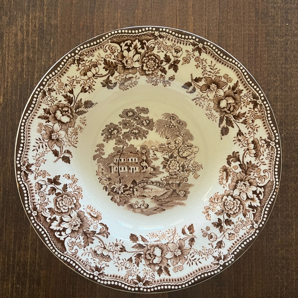 Vintage Floral Brown Plates x 4